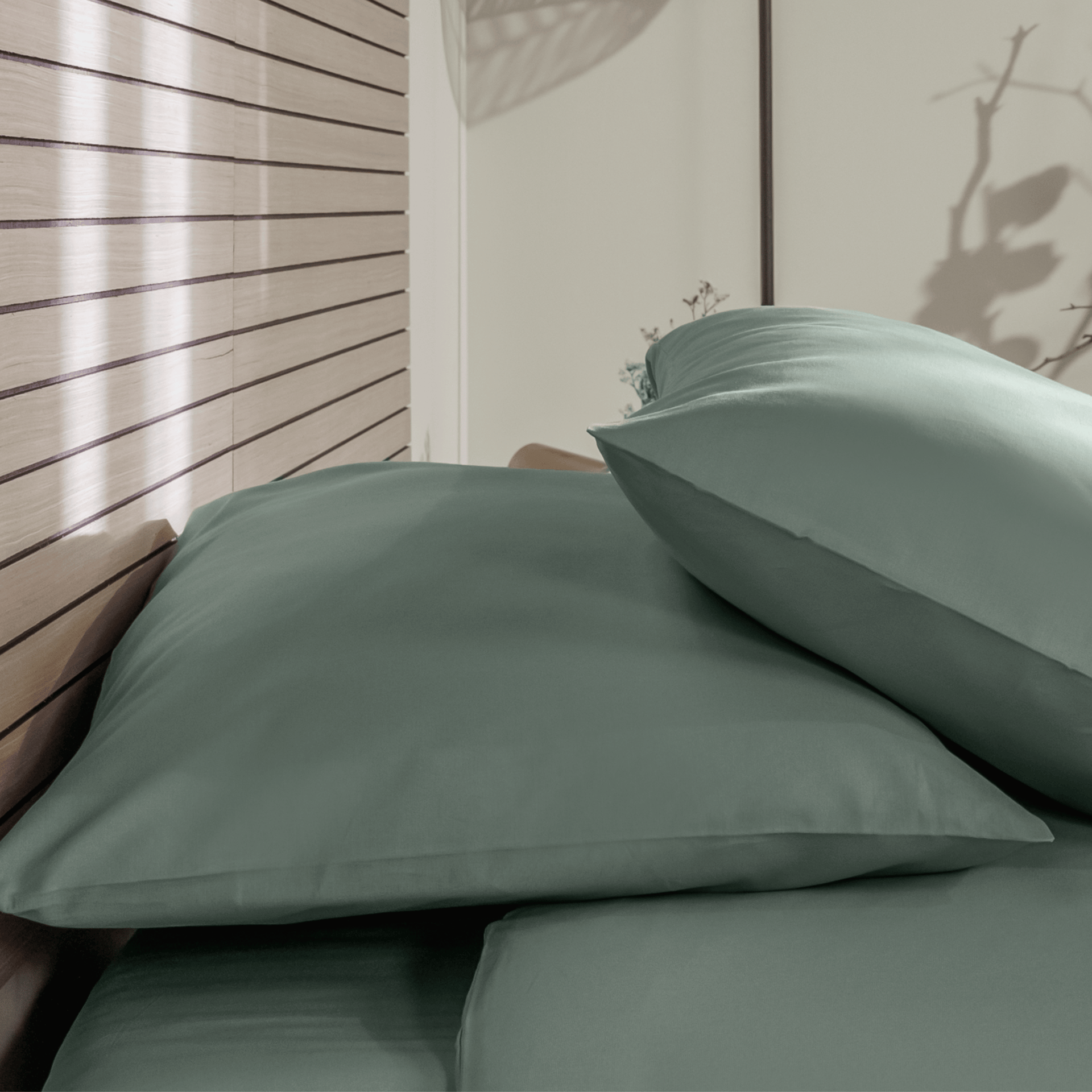 Green bedlinen Parcel