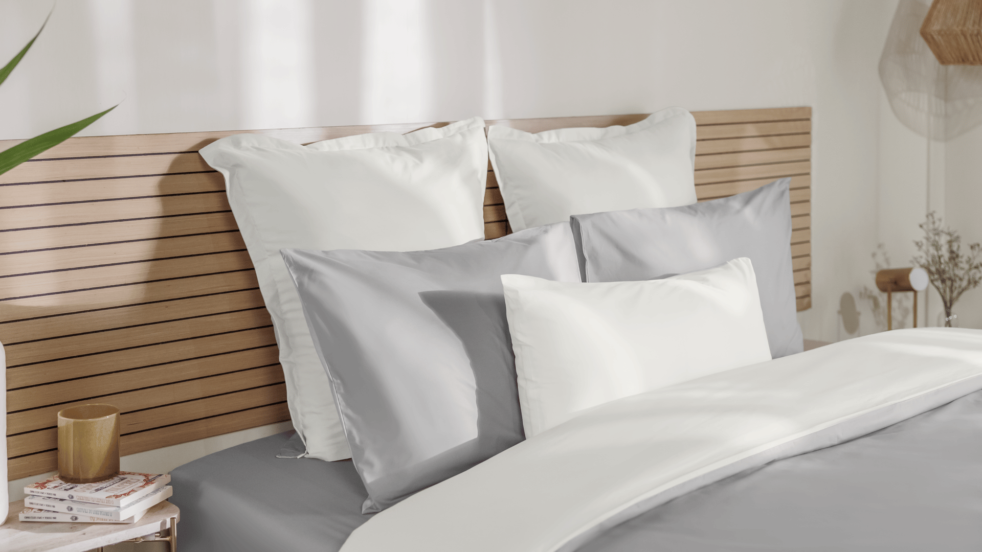 PERCALE_GREY_WHITE_closesideview_v2.png