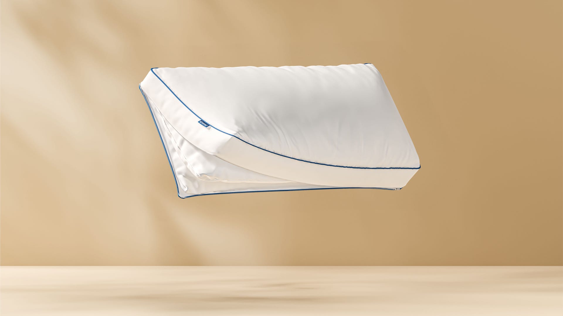 almohada emma blanca de microfibra con capas personalizables 