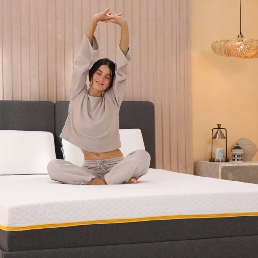 gallery-mood-girlstretch-gelgrid.jpg