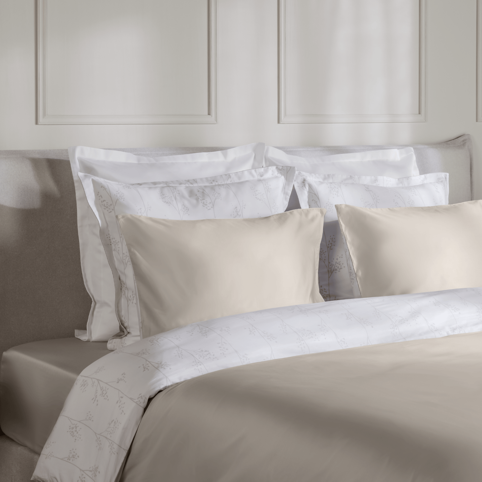 Beige_trees_Satin_(4).png