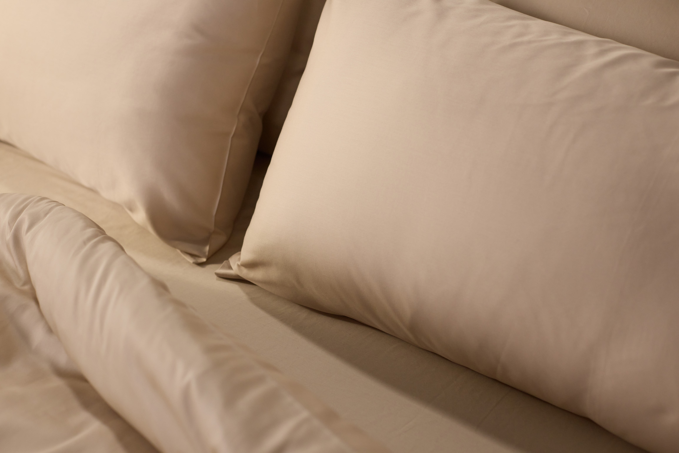 Beige_Sateen_Gallery (3).jpg