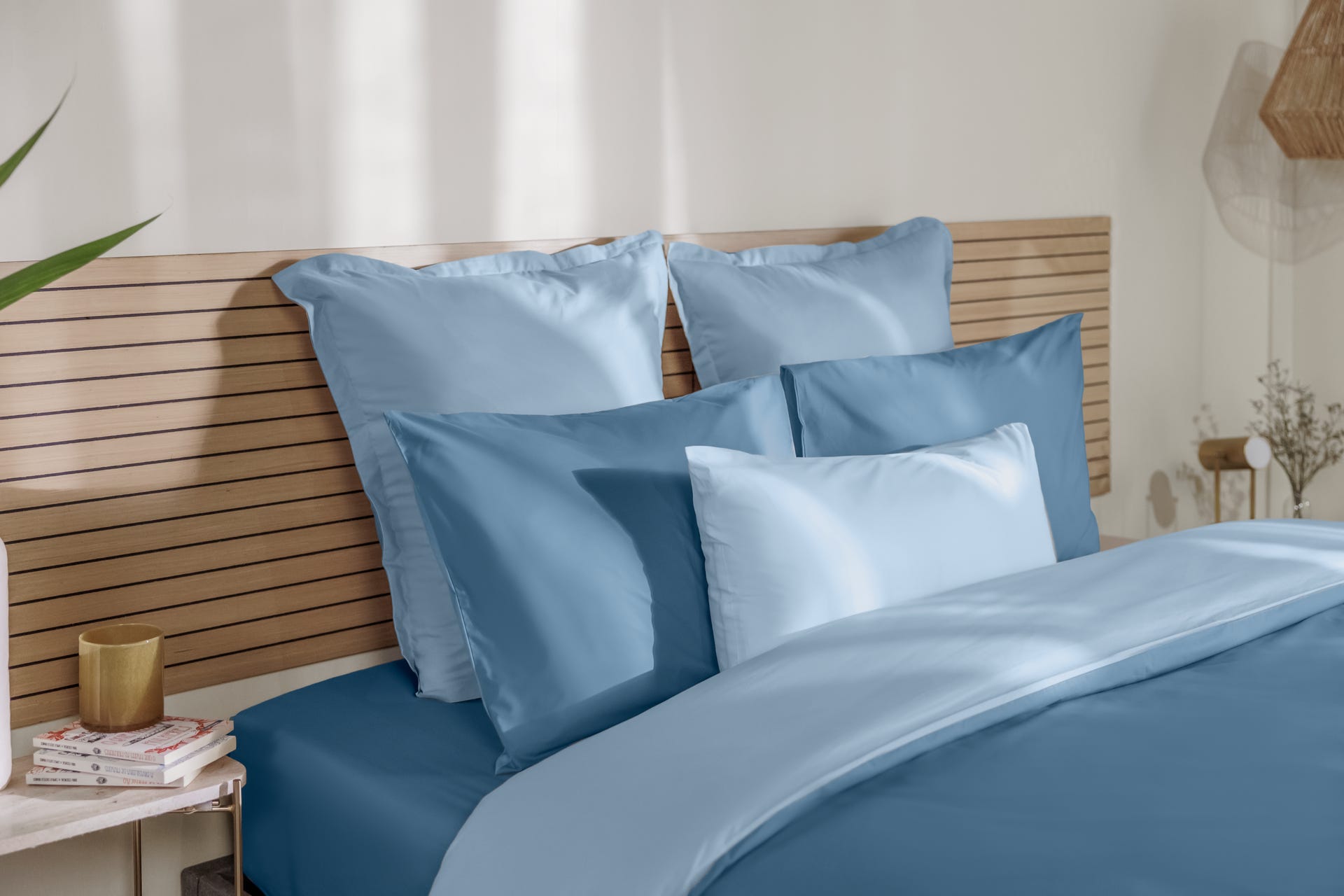 PERCALE_DARKBLUE_BLUE_closeview.png