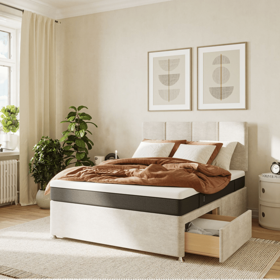 Emma Divan Bed - premium deisgn with integrated storage.