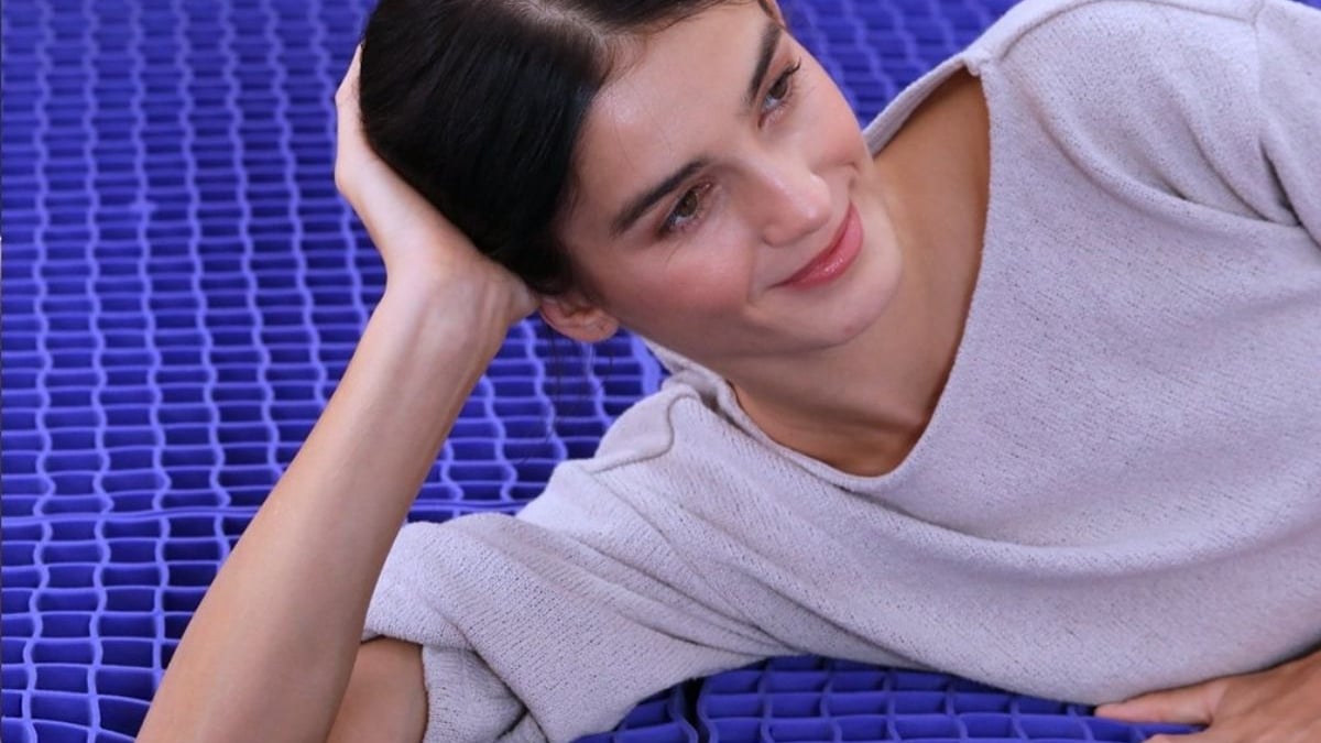 Emma-ZeroG-Product-4_1200x1000.jpg
