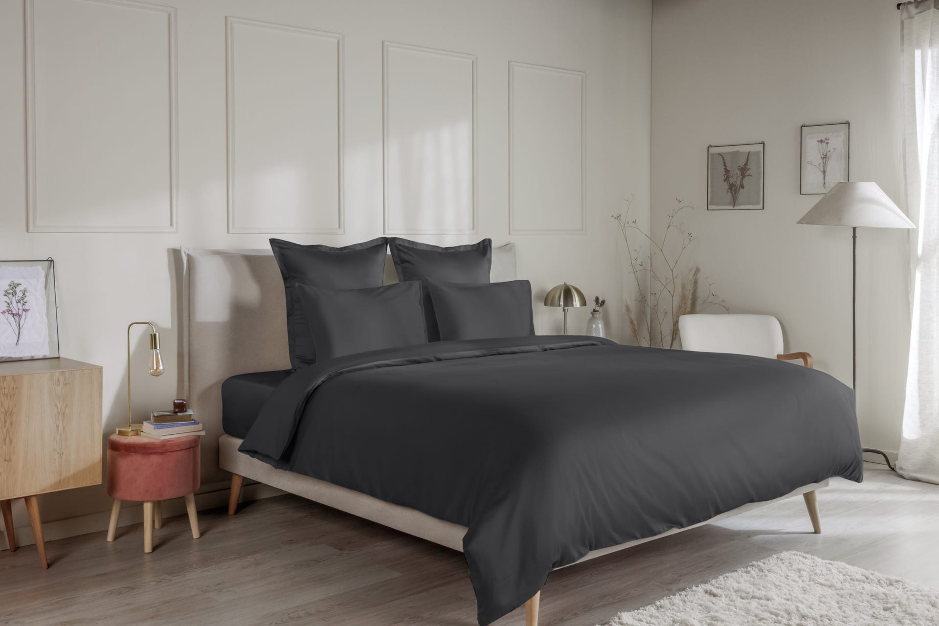 DE_BL_PremPlus_bed_grey.jpg