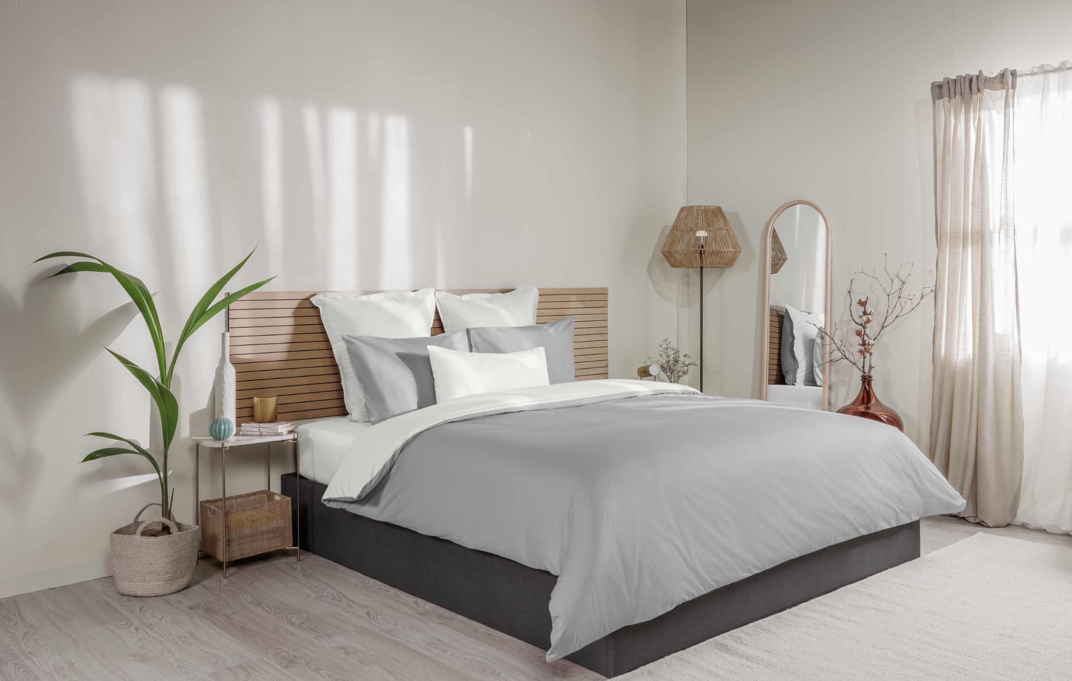 Emma_Fitted_Shets_Grey&White