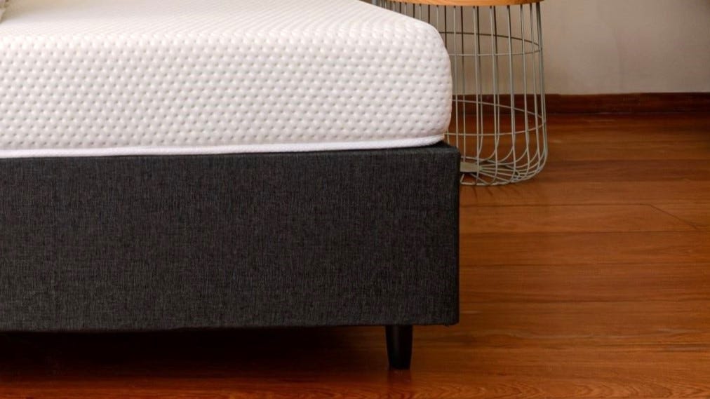 BR_Cama-Box-Emma-Cinza-Escuro_Quarto-moça3.jpg