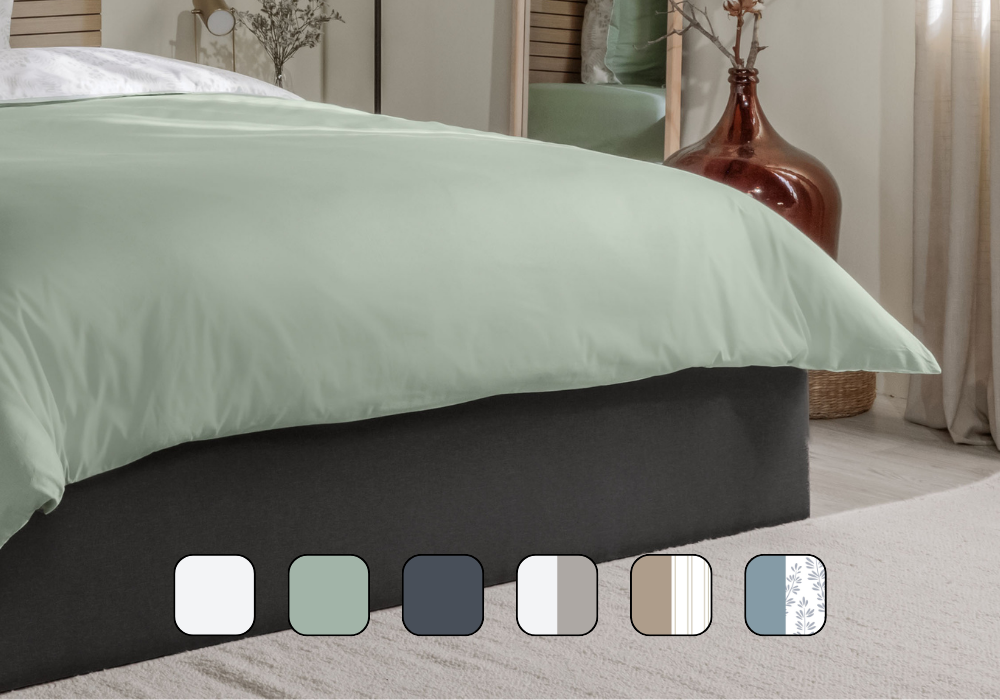 Image en gros plan d’une housse de couette sur un lit.