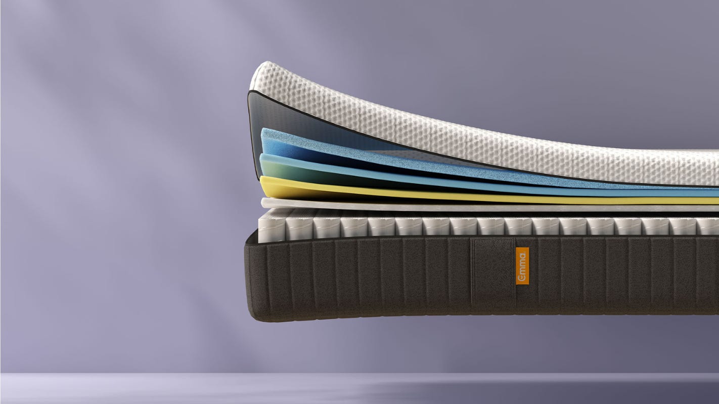 Imagem do colchão Emma Hybrid Premium com detalhes das camadas visíveis