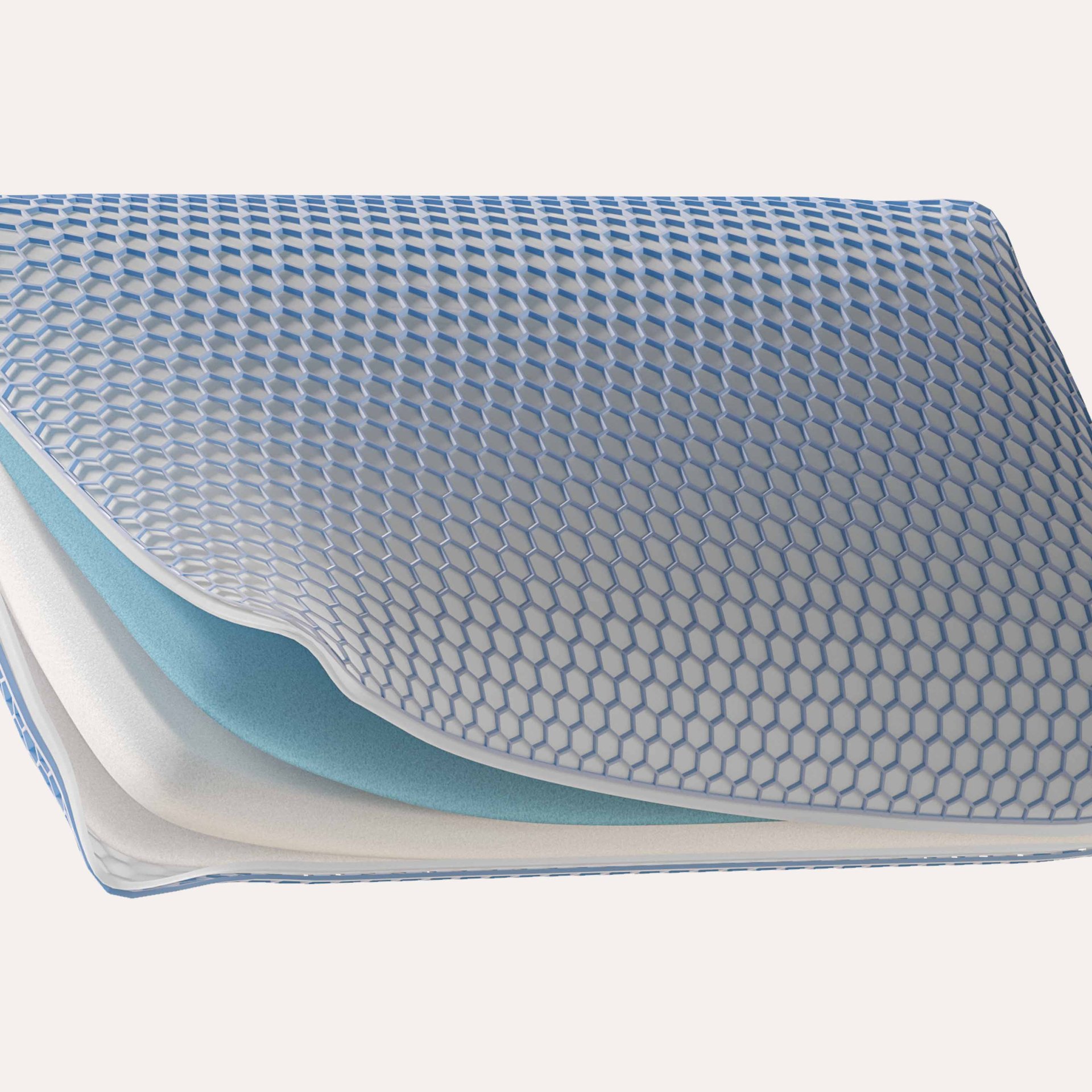 Cuscino a strati con rivestimento a rete blu e etichetta arancione