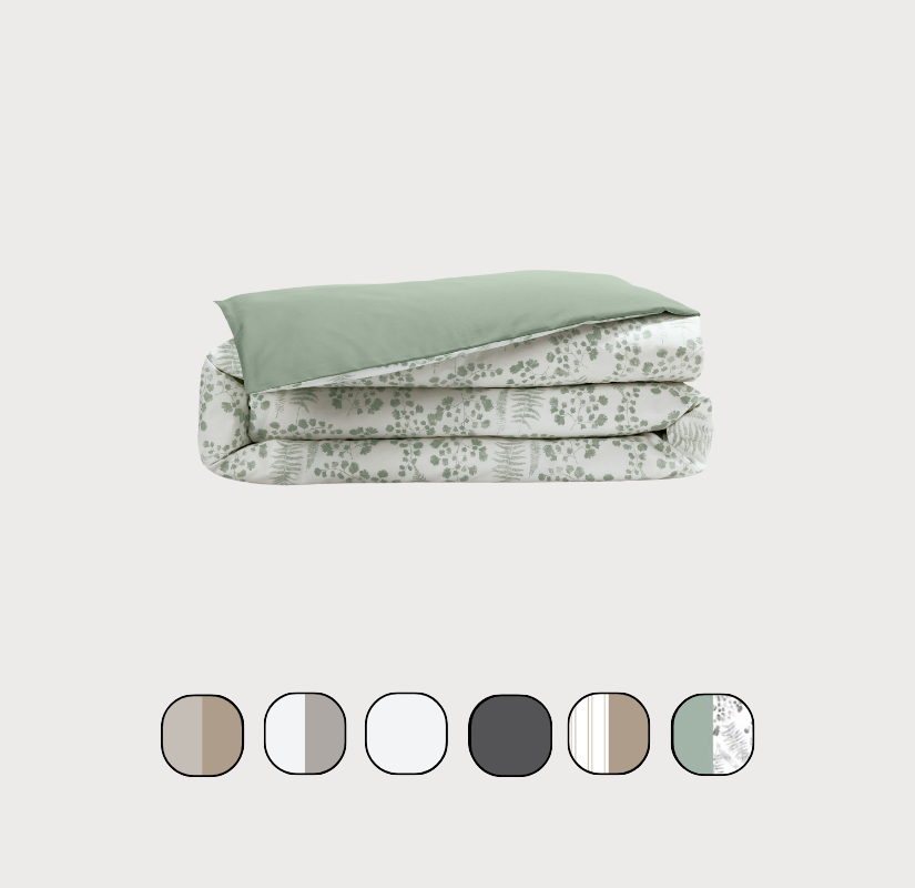 Housse de couette pliée avec échantillon de couleurs.