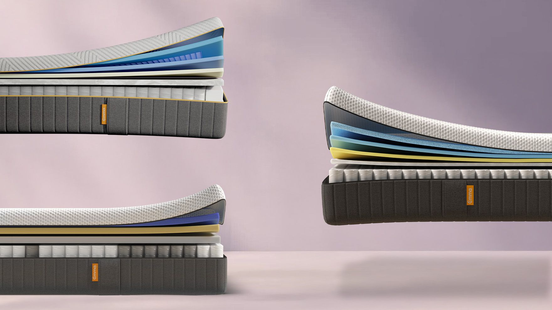 Vergelijkende doorsnede van drie matrassen: linksboven de Emma AirGrid matras met blauw honingraatmateriaal en schuimlagen; rechtsboven de Emma Hybrid Premium matras met zachte witte bovenlaag, schuimstructuur en pocketveren; linksonder de Emma Hybrid II matras met gelaagde opbouw van witte, blauwe, gele en grijze materialen en metalen verenstructuur.