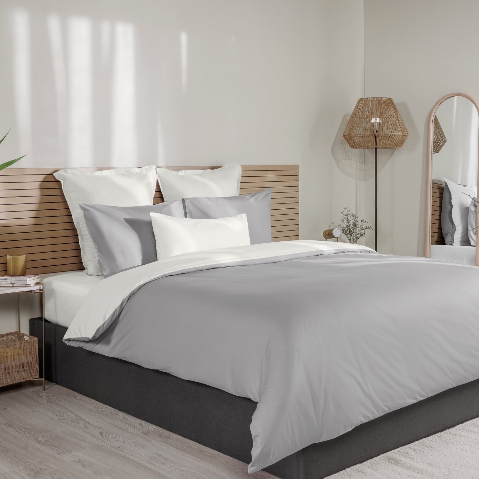 BUNDLE_PERCALE_WHITE_GREY.jpg