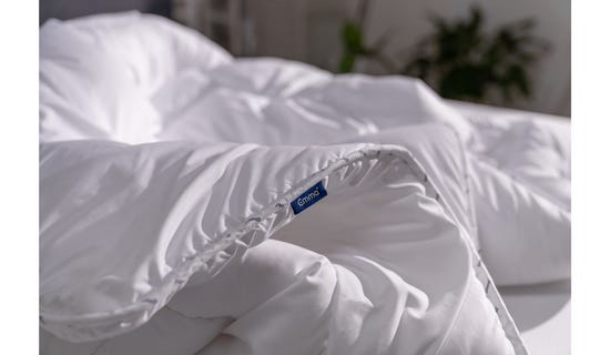 microfiber_duvet_on_bed.png