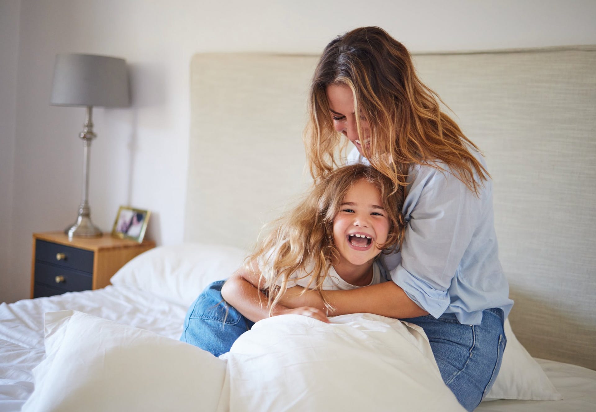 usp 1 niña con madre