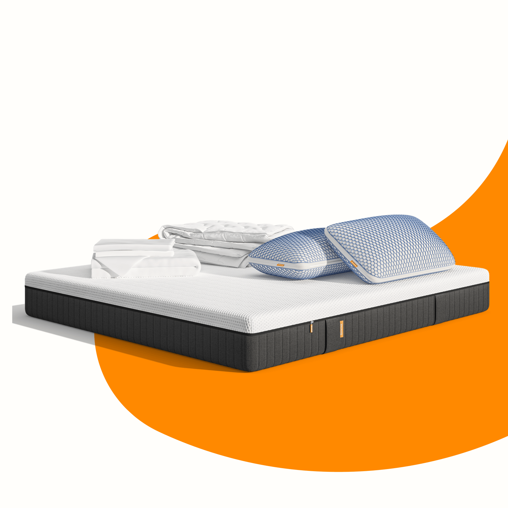 Uma imagem do Pack Cooling Pro+ Plus, que inclui um colchão Emma Original Pro+, almofadas Original Microfibra Elite, um protetor de colchão, e roupa de cama branca