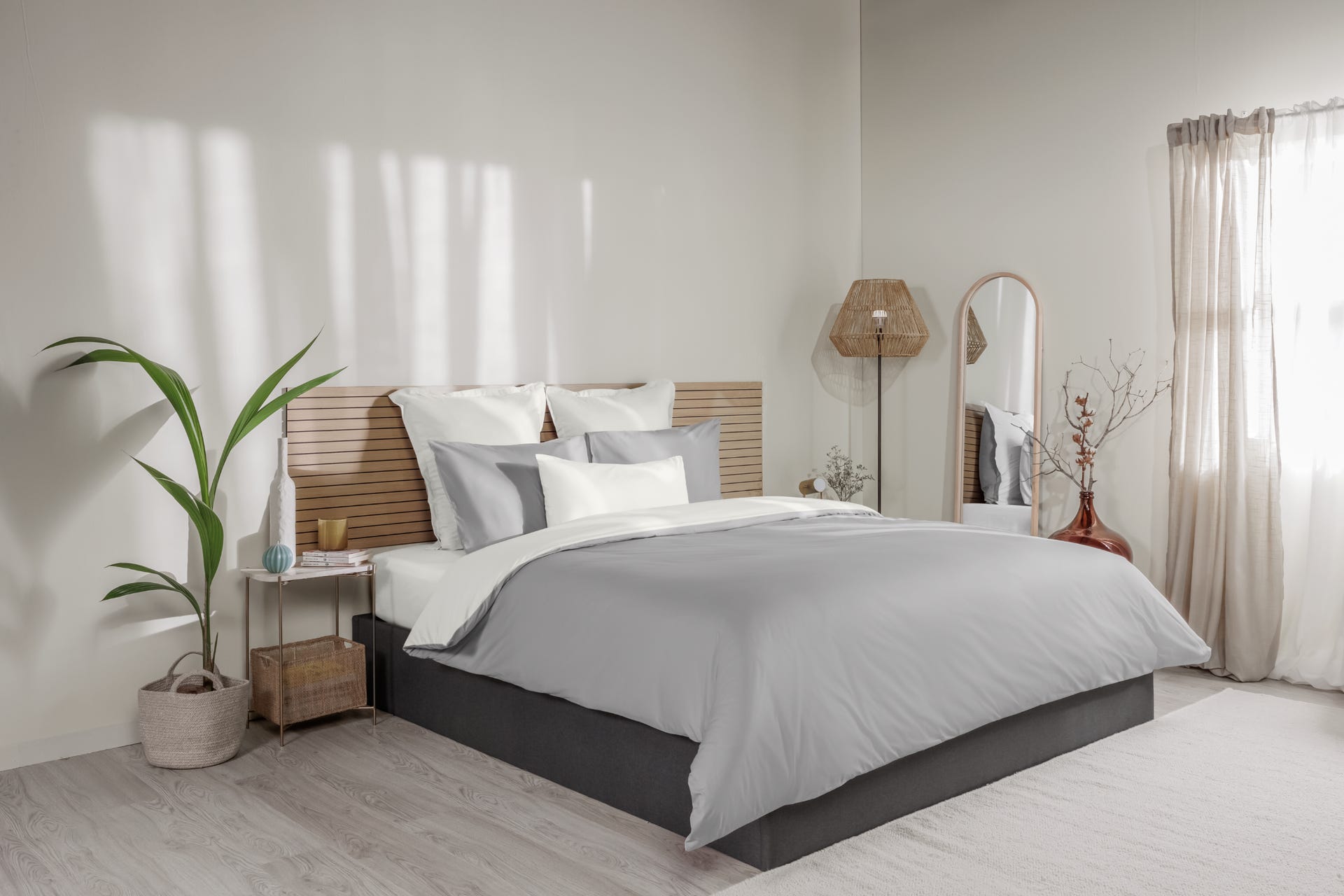 White_grey_Percale_(3).png