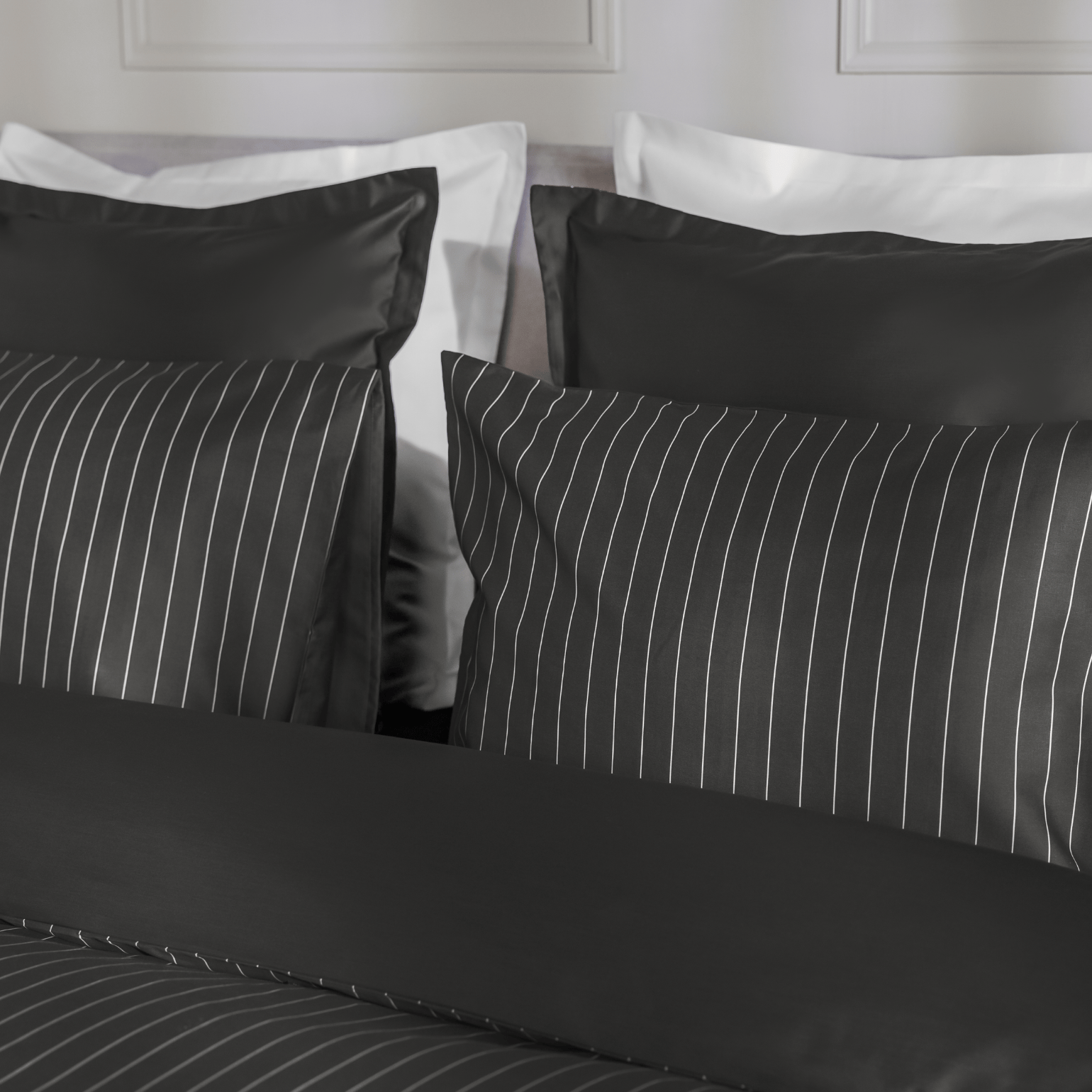 Grey_Stripes_Satin_(4).png