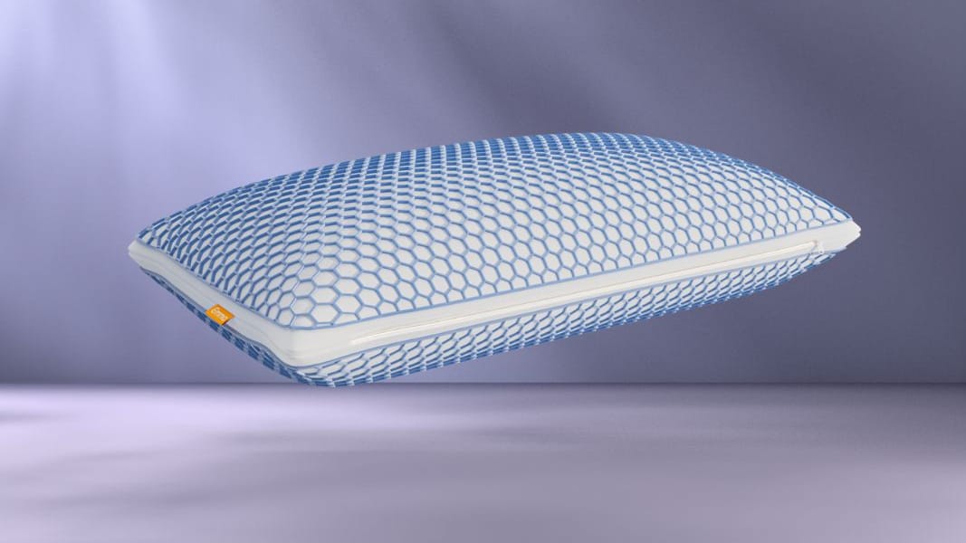 Almohada emma con tecnologia gel azul en fondo morado
