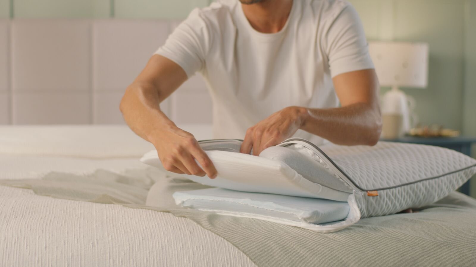 Medium-CUSTOMIZABLE_COOLING_FOAM_PILLOW_30S_-_ENG_SUB_-_EDIT_1_CC_00_00_11_13.jpg