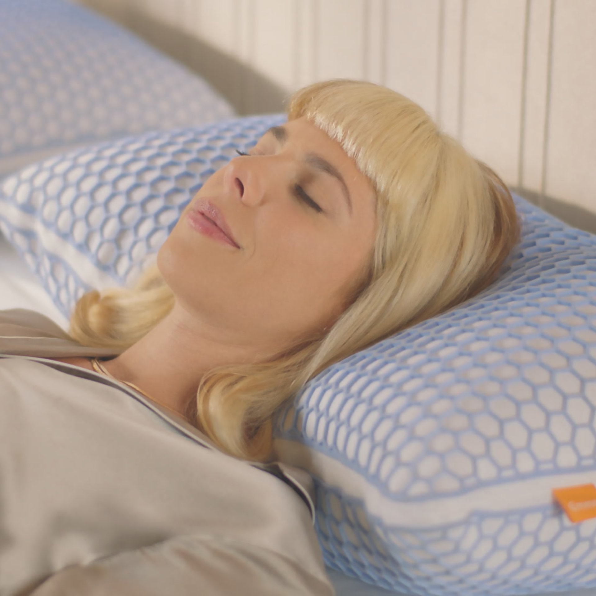Airgrid_Foam_Pillow_Gallery_(3).jpg