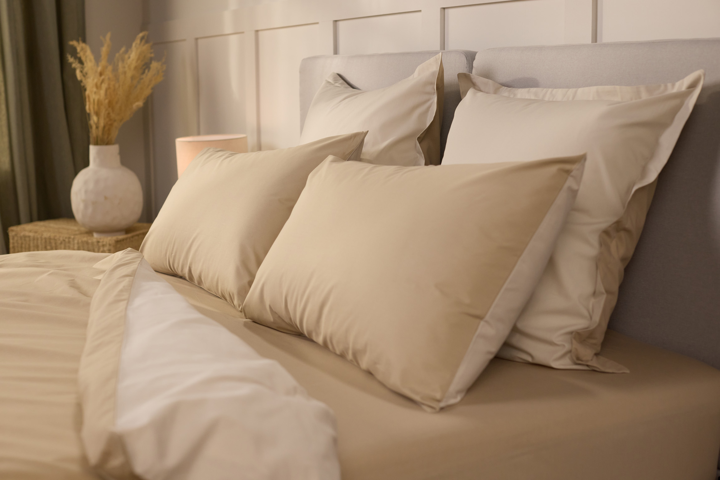 Cream_&_Beige_Percale_Gallery (6).jpg