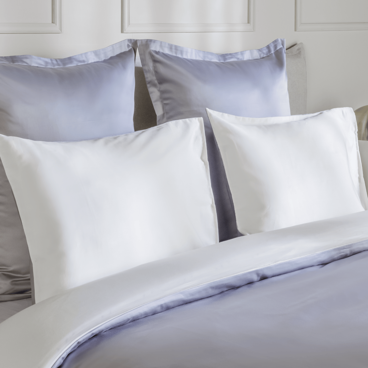 Grey_green_-_bone_white_Satin_(6).png