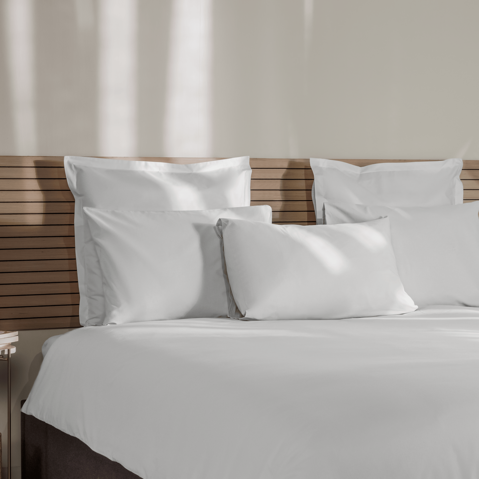 PERCALE_WHITE_diagonalview~1.png