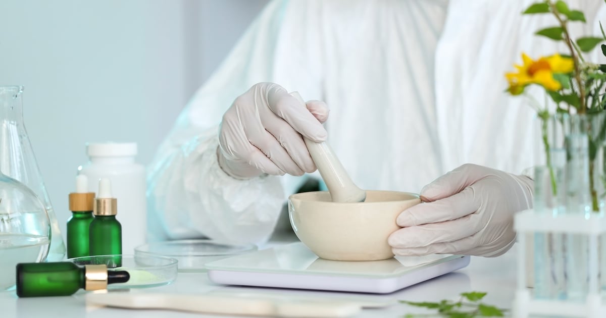 Botanical drugs gain new push from lawmakers