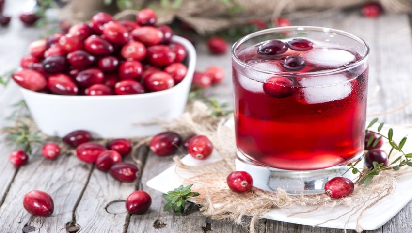 Drinking Cranberry Juice Significantly Boosts Heart Health