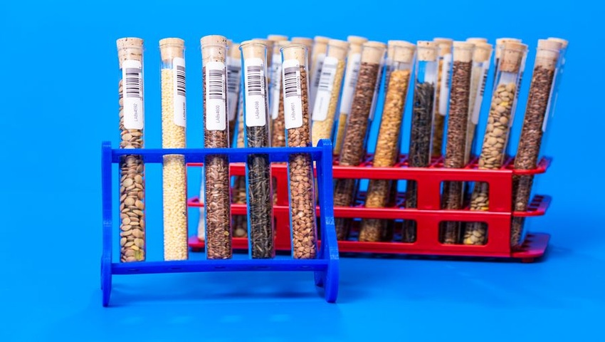 Despite Limitations, DNA Barcoding Evolving and Playing Growing Role in Herbal Supplement Industry Despite Limitations, DNA Barcoding Evolving and Playing Growing Role in Herbal Supplement Industry