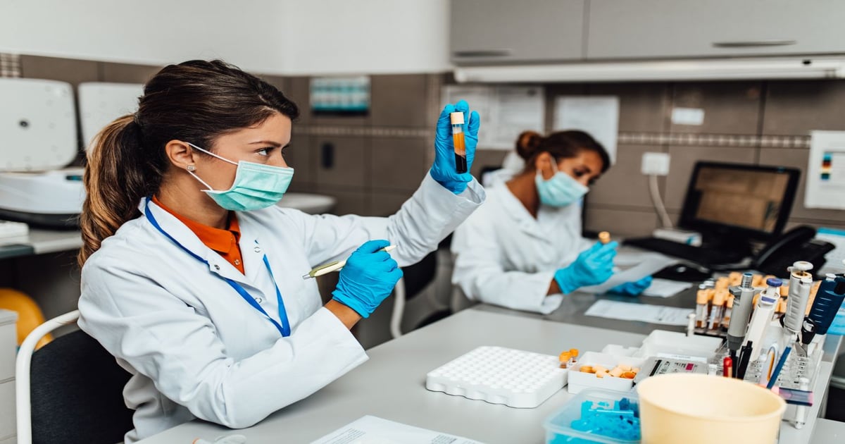 SupplySide West talk focuses on women in nutraceuticals research lab