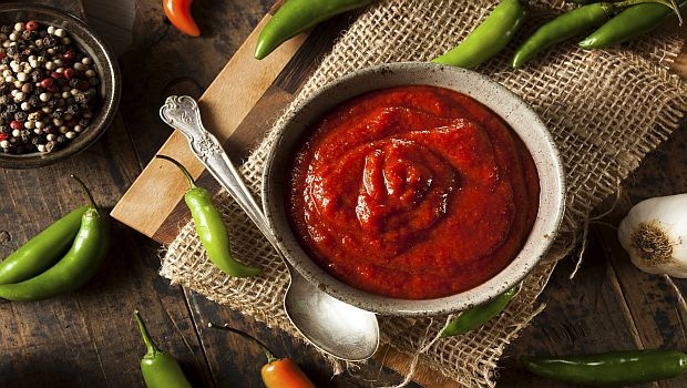 New F&B Products Sriracha Seasoning, Oat Snacks, Chunky Ice Cream and More