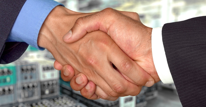 Successfully Choosing and Maintaining a Contract Manufacturing Partnership Successfully Choosing and Maintaining a Contract Manufacturing Partnership