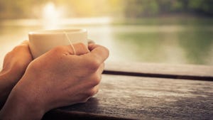 Study: White Tea Inhibits Cancer Cell Progression