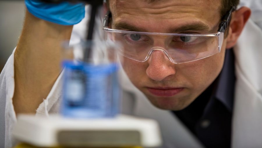 Use and Qualification of Contract Laboratories Use and Qualification of Contract Laboratories