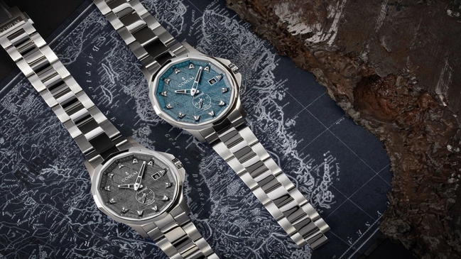 Corum Admiral 42 Automatic Meteorite grau und blau