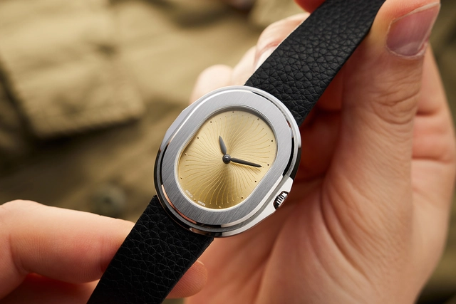 Serica-Parade-Hand-Brand-BEauty.jpg Serica 1174 Parade