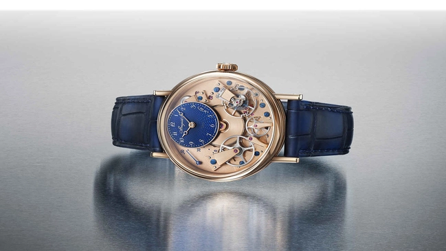 Breguet Tradition Seconde Retrograde 7035, liegend 