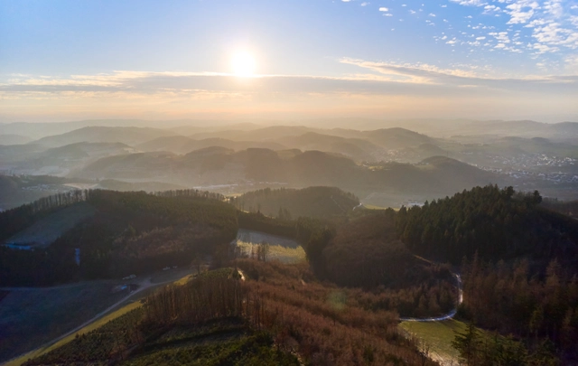 Sonnenuntergang im Winterlicht.jpg