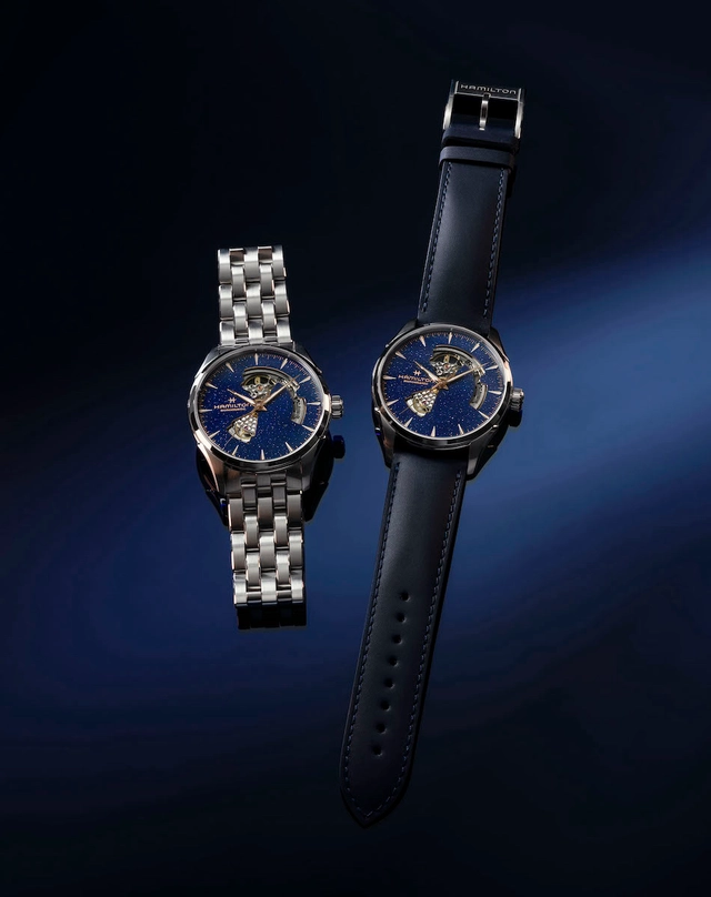 Blaue Hamilton Jazzmaster Open Heart mit Armbandoptionen