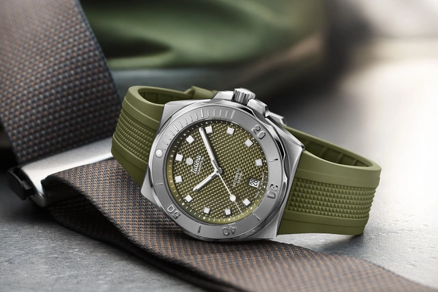 Tutima-M2-Seven-Seas-S-Aufmacher