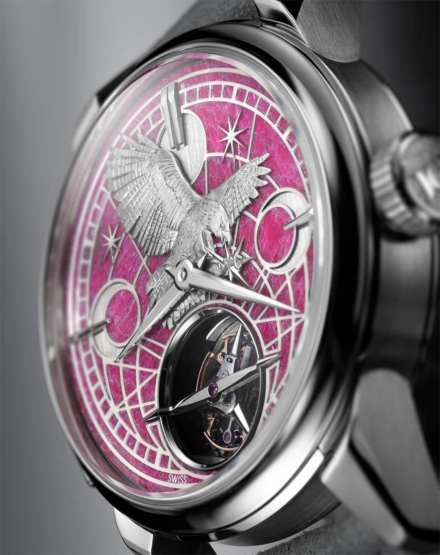 Biver-Watches-Carillon-Tourbillon-Doha-detail.jpg Das Zifferblatt der Biver Carillon Tourbillon Doha ist kunstvoll gefertigt