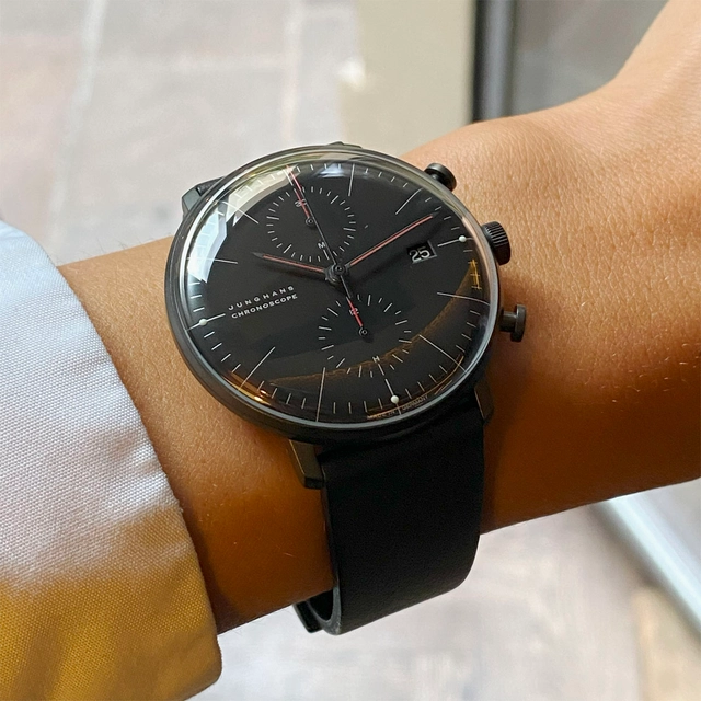 Junghans: Max Bill Chronoscope Bauhaus in Schwarz Wristshot