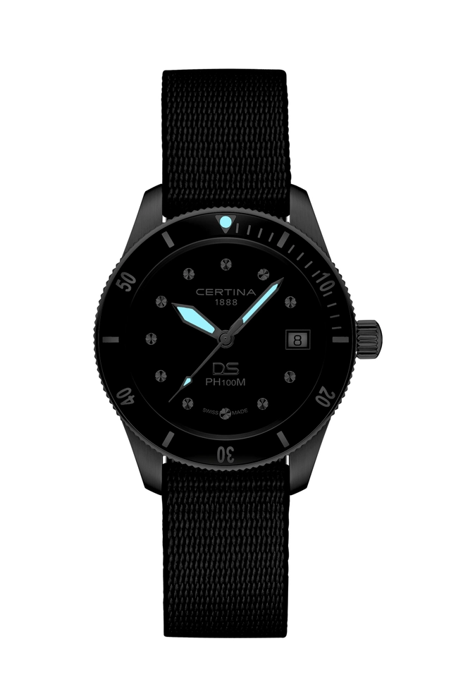  Certina DS PH100M Lady, Leuchtmasse 