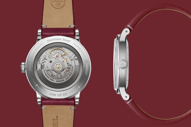 Rückseite, Gehäusebode und Seitenansicht der Raymond Weil Millesime Infinite Burgundy