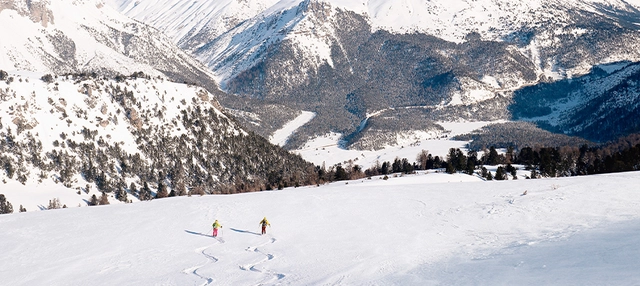 Abseitsskifahren im Val Müstair.