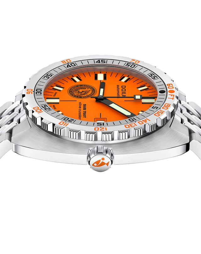 Doxa X Clive Cussler – SUB 750T Clive Cussler, Taucheruhr aus Edelstahl Doxa X Clive Cussler – SUB 750T Clive Cussler, Taucheruhr mit Edelstahlband