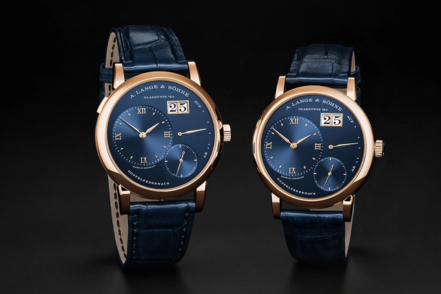 ALange_Lange1_Blue-Duo.jpg A. Lange & Söhne Lange 1 und Kleine Lange 1 mit Gehäuse aus Roségold